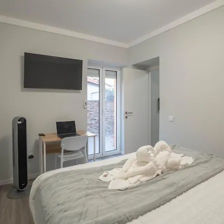 Kimberly Brava 1 Apartment *